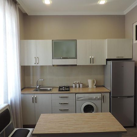 Modern Apartment Batumi Eksteriør billede