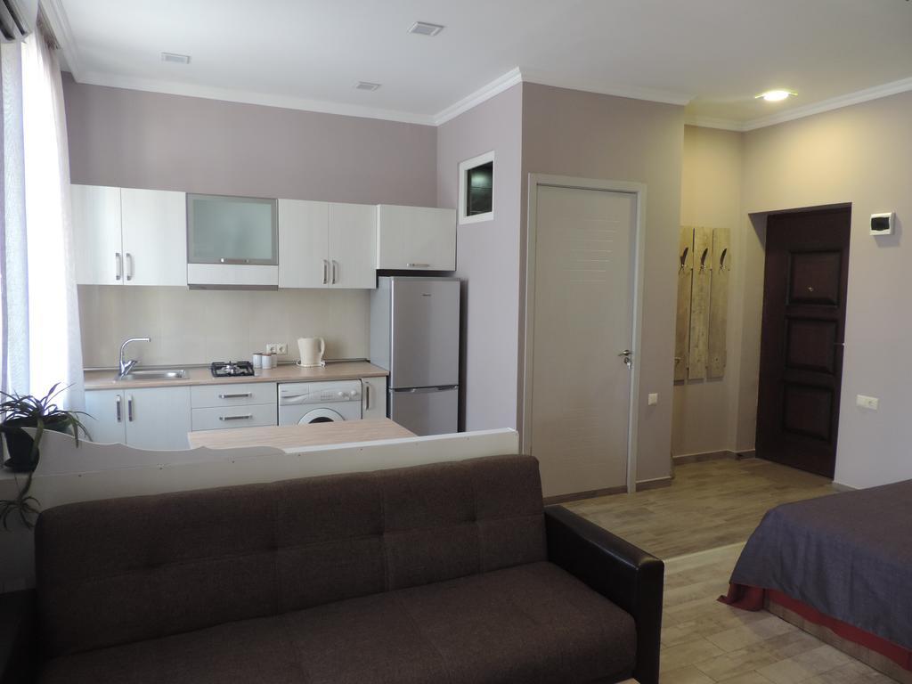 Modern Apartment Batumi Eksteriør billede